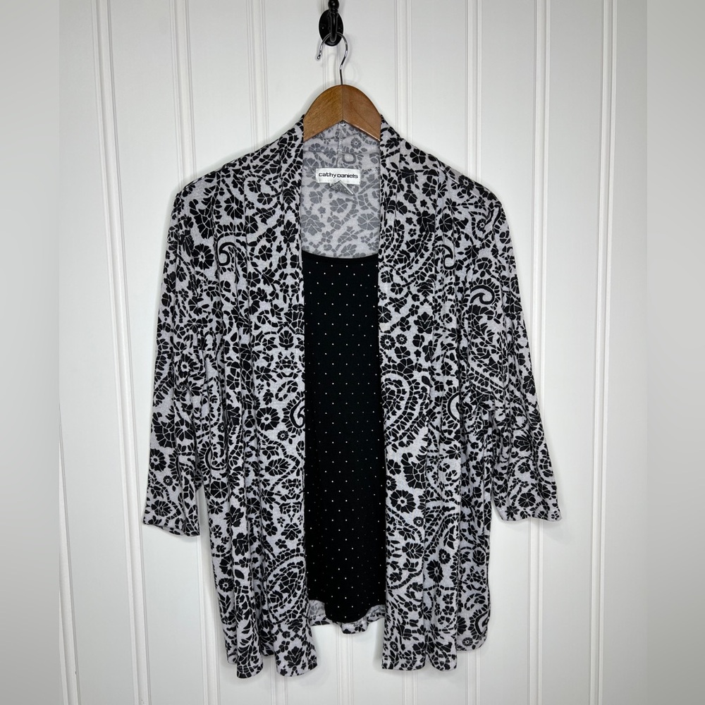 Cathy Daniels Women's Paisley Floral Dot Top White Black Size Large